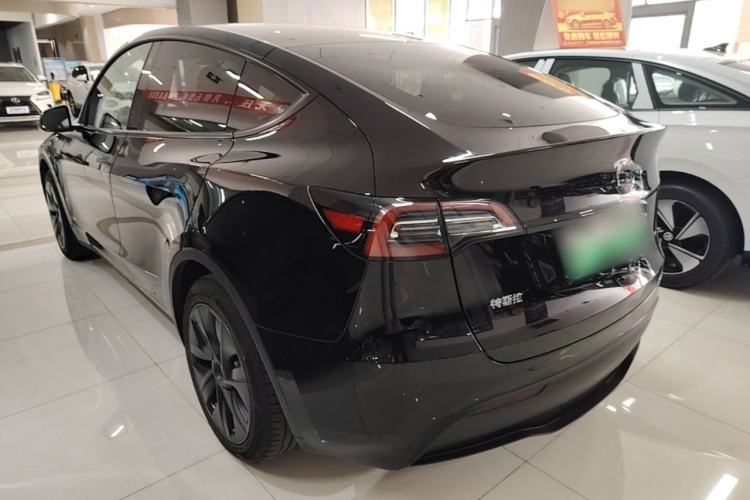 Used Tesla Model Y 2023 Rear-Wheel-Drive Version Rear Left 45 Deg
