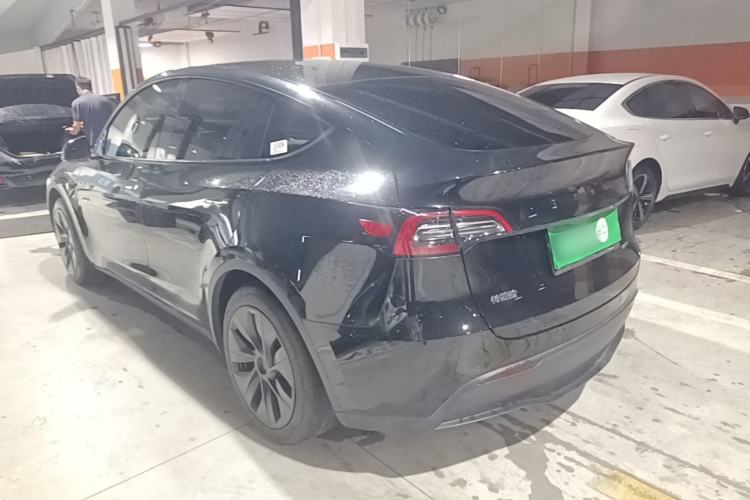Used Tesla Model Y 2023 Rear-Wheel-Drive Version Rear Left 45 Deg