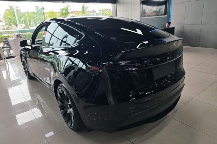 Used Tesla Model Y 2023 Long-Range All-Wheel-Drive Version Rear Left 45 Deg