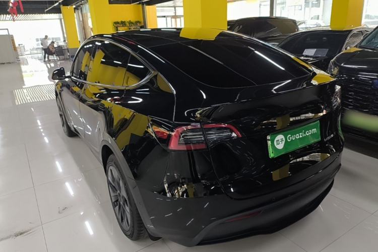 Used Tesla Model Y 2023 Long-Range All-Wheel-Drive Version Rear Left 45 Deg
