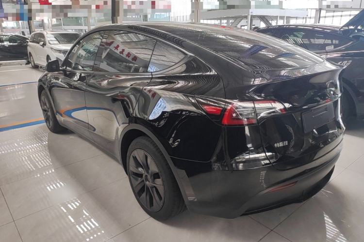 Used Tesla Model Y 2023 Rear-Wheel-Drive Version Rear Left 45 Deg
