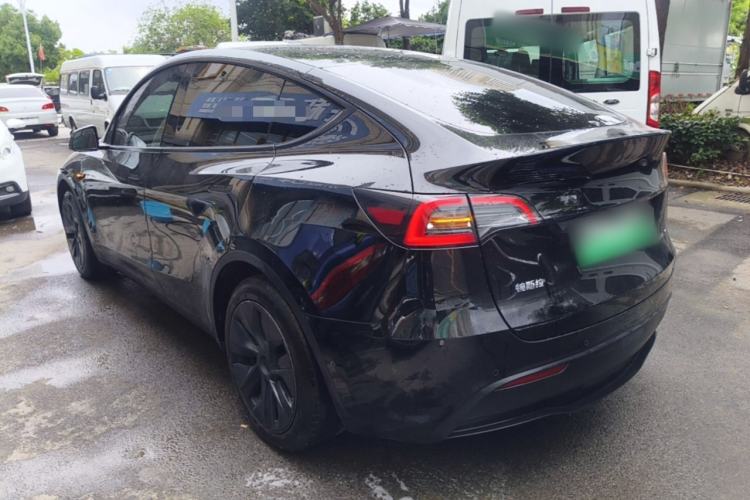 Used Tesla Model Y 2023 Rear-Wheel-Drive Version Rear Left 45 Deg