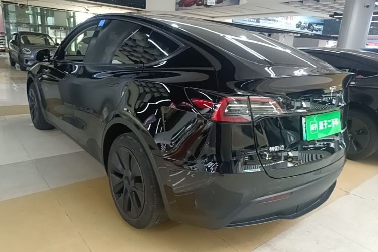Used Tesla Model Y 2023 Rear-Wheel-Drive Version Rear Left 45 Deg