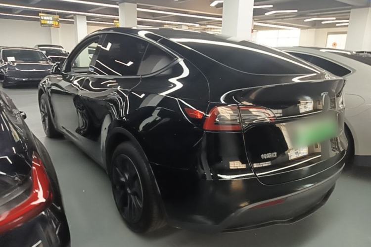 Used Tesla Model Y 2023 Rear-Wheel-Drive Version Rear Left 45 Deg