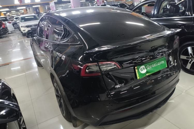 Used Tesla Model Y 2023 Rear-Wheel-Drive Version Rear Left 45 Deg