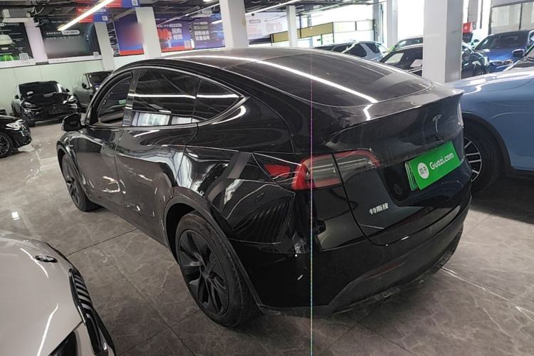 Used Tesla Model Y 2023 Rear-Wheel-Drive Version Rear Left 45 Deg