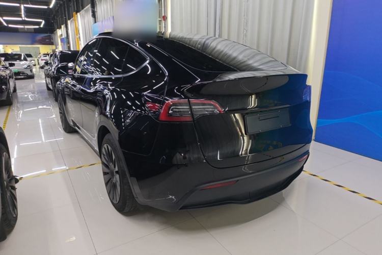 Used Tesla Model Y 2023 Rear-Wheel-Drive Version Rear Left 45 Deg