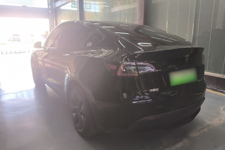 Used Tesla Model Y 2023 Rear-Wheel-Drive Version Rear Left 45 Deg