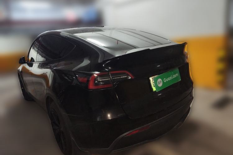 Used Tesla Model Y 2023 Rear-Wheel-Drive Version Rear Left 45 Deg
