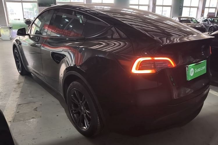 Used Tesla Model Y 2023 Long-Range All-Wheel-Drive Version Rear Left 45 Deg
