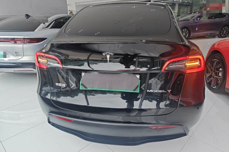 Used Tesla Model Y 2023 Rear-Wheel-Drive Version Rear