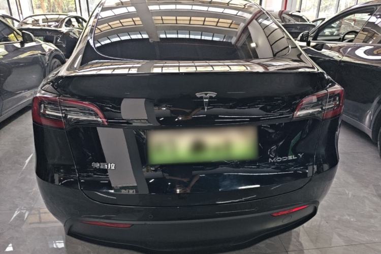 Used Tesla Model Y 2023 Rear-Wheel-Drive Version Rear