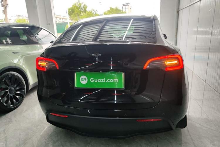 Used Tesla Model Y 2023 Rear-Wheel-Drive Version Rear