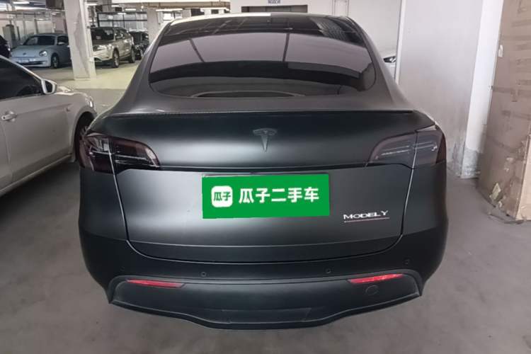 Used Tesla Model Y 2023 Long-Range All-Wheel-Drive Version Rear