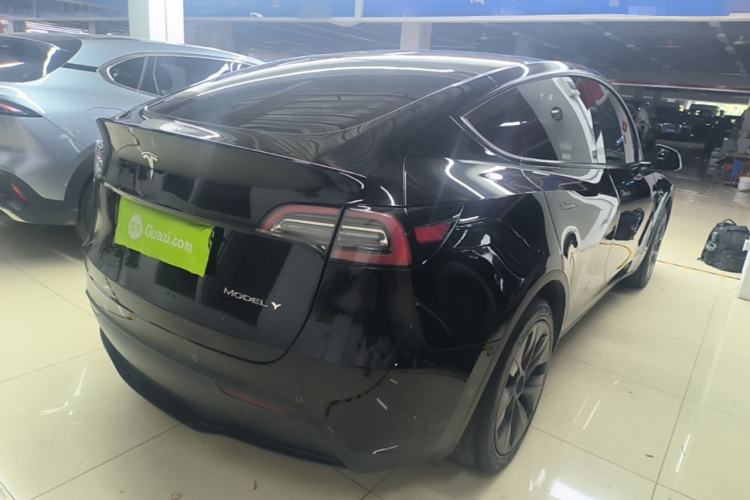Used Tesla Model Y 2023 Rear-Wheel-Drive Version Rear Right 45 Deg