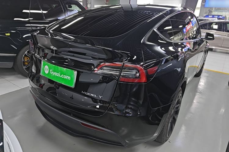 Used Tesla Model Y 2023 Long-Range All-Wheel-Drive Version Rear Right 45 Deg
