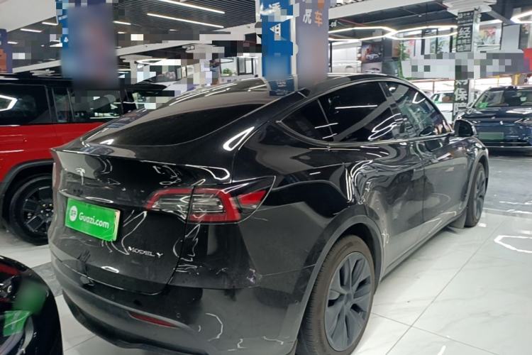 Used Tesla Model Y 2023 Rear-Wheel-Drive Version Rear Right 45 Deg