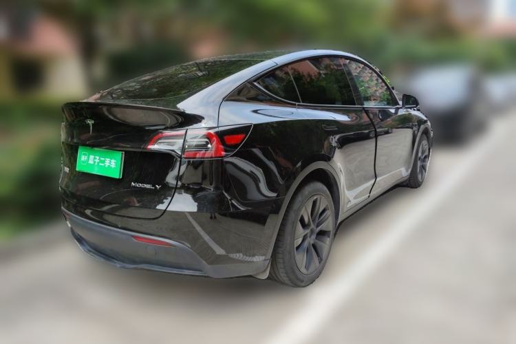 Used Tesla Model Y 2023 Long-Range All-Wheel-Drive Version Rear Right 45 Deg
