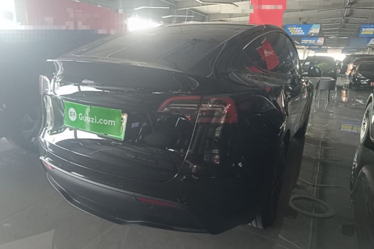 Used Tesla Model Y 2023 Rear-Wheel-Drive Version Rear Right 45 Deg