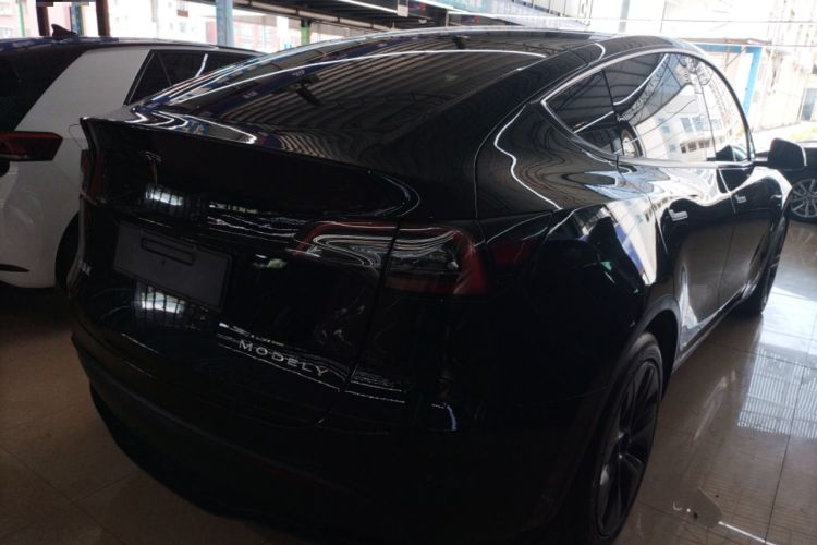 Used Tesla Model Y 2023 Rear-Wheel-Drive Version Rear Right 45 Deg