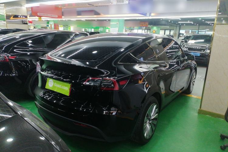 Used Tesla Model Y 2023 Long-Range All-Wheel-Drive Version Rear Right 45 Deg