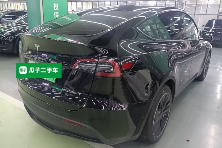 Used Tesla Model Y 2023 Rear-Wheel-Drive Version Rear Right 45 Deg