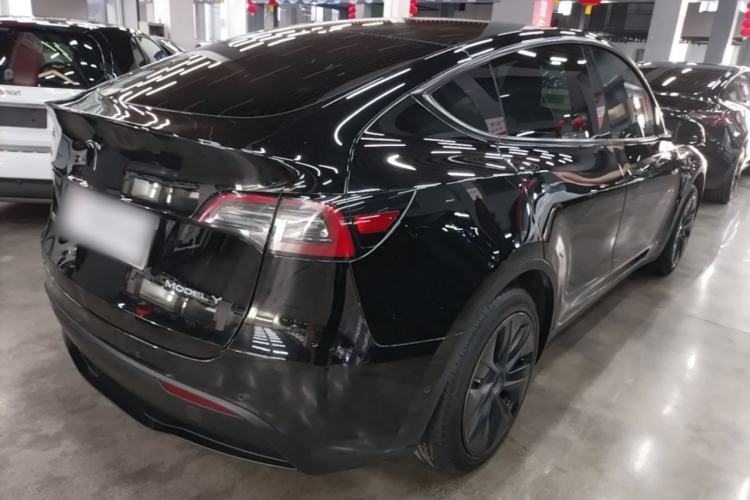 Used Tesla Model Y 2023 Rear-Wheel-Drive Version Rear Right 45 Deg