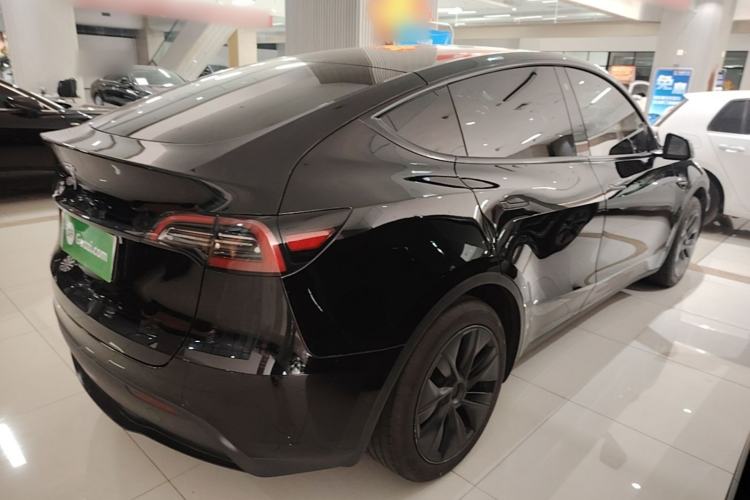 Used Tesla Model Y 2023 Rear-Wheel-Drive Version Rear Right 45 Deg