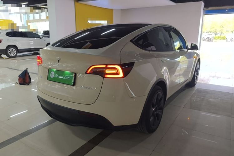 Used Tesla Model Y 2023 Rear-Wheel-Drive Version Rear Right 45 Deg