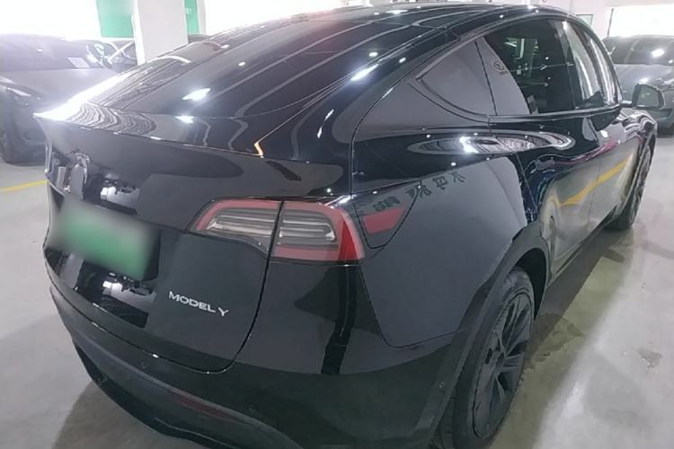 Used Tesla Model Y 2023 Long-Range All-Wheel-Drive Version Rear Right 45 Deg