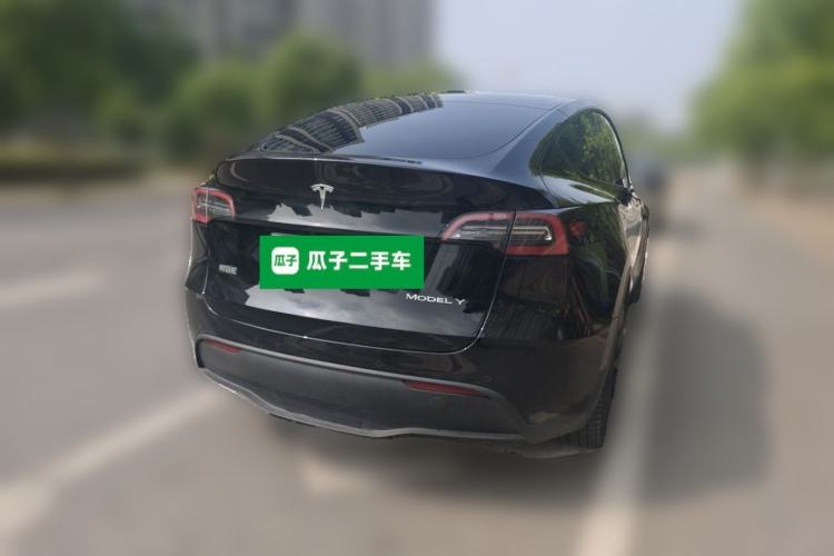 Used Tesla Model Y 2023 Rear-Wheel-Drive Version Rear Right 45 Deg