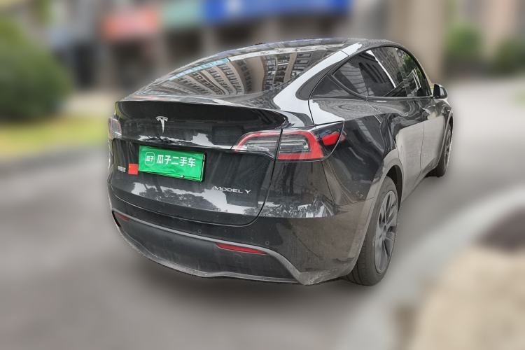 Used Tesla Model Y 2023 Rear-Wheel-Drive Version Rear Right 45 Deg