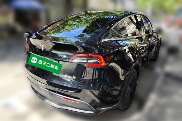 Used Tesla Model Y 2023 Rear-Wheel-Drive Version Rear Right 45 Deg