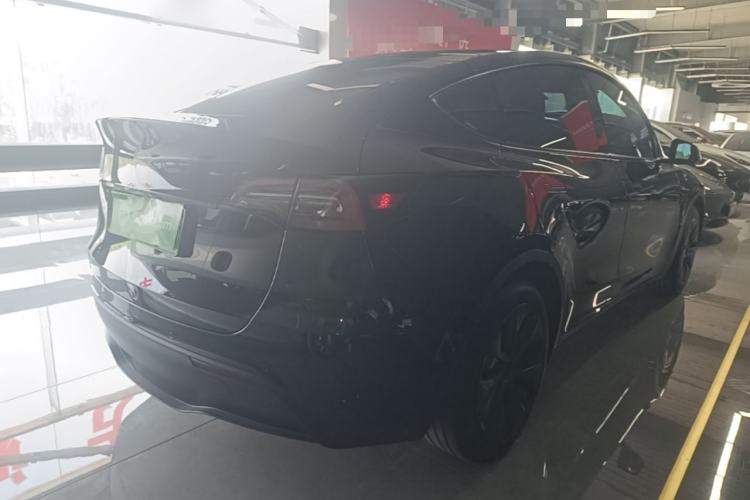 Used Tesla Model Y 2023 Rear-Wheel-Drive Version Rear Right 45 Deg