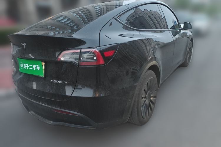 Used Tesla Model Y 2023 Rear-Wheel-Drive Version Rear Right 45 Deg