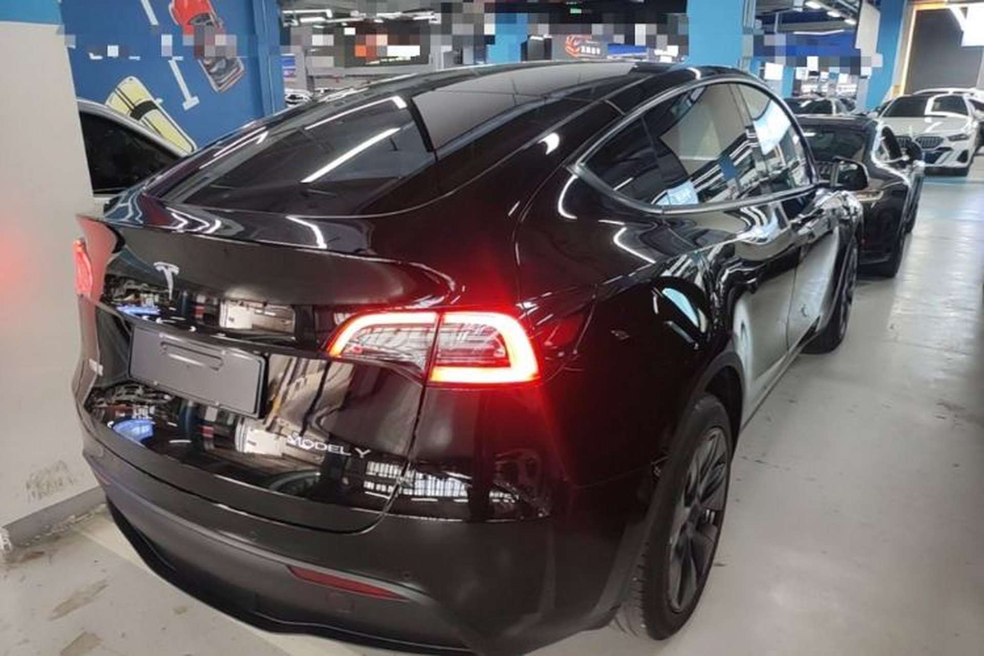 Used Tesla Model Y 2023 Long-Range All-Wheel-Drive Version Rear Right 45 Deg