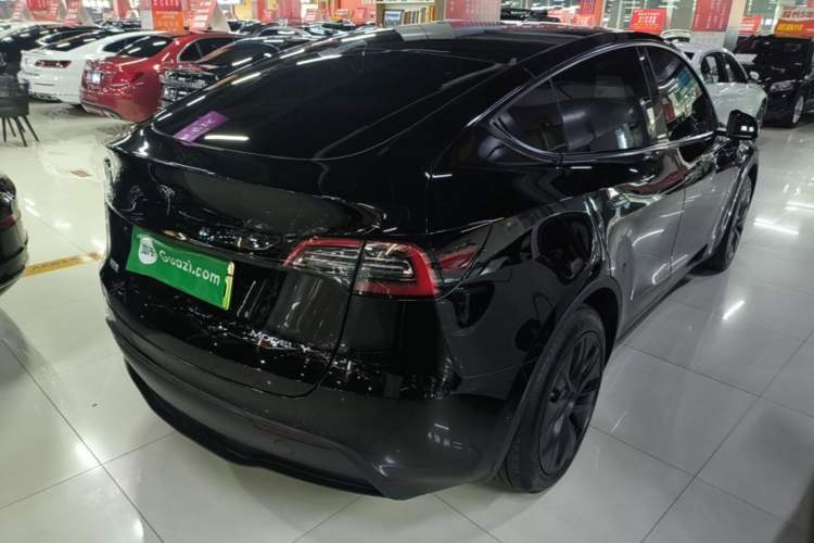 Used Tesla Model Y 2023 Rear-Wheel-Drive Version Rear Right 45 Deg