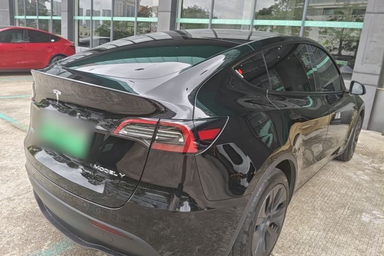 Used Tesla Model Y 2023 Rear-Wheel-Drive Version Rear Right 45 Deg