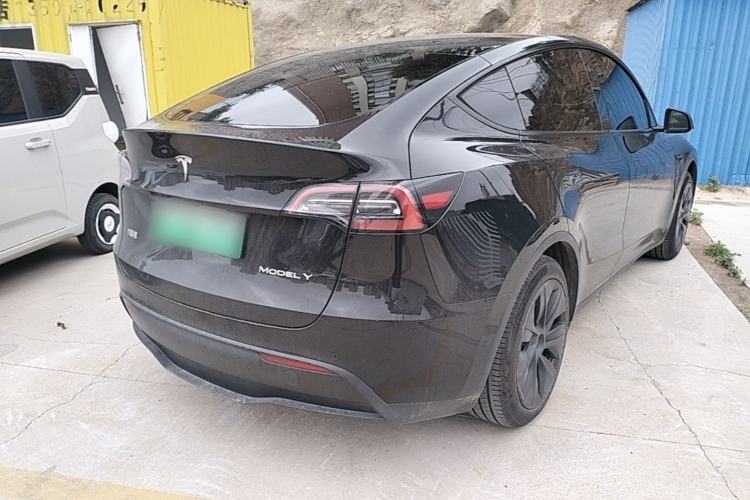 Used Tesla Model Y 2023 Rear-Wheel-Drive Version Rear Right 45 Deg