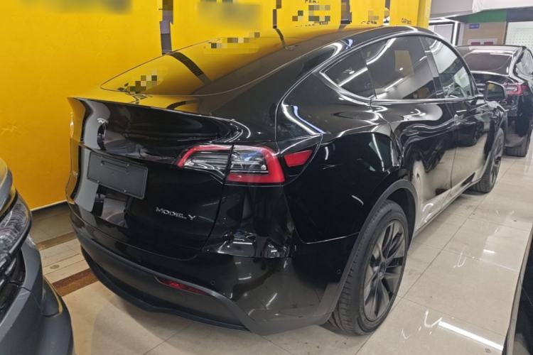 Used Tesla Model Y 2023 Long-Range All-Wheel-Drive Version Rear Right 45 Deg