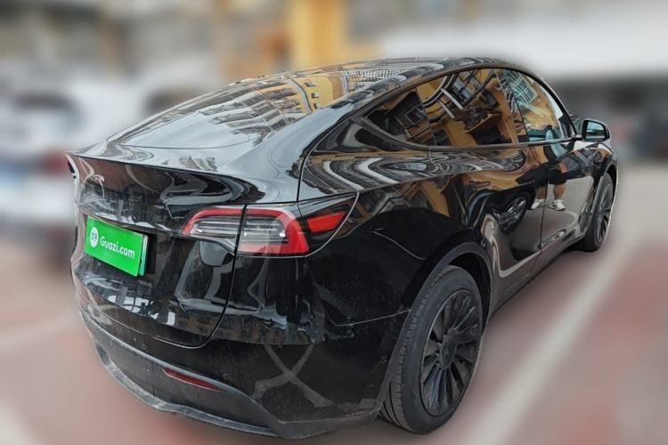 Used Tesla Model Y 2023 Rear-Wheel-Drive Version Rear Right 45 Deg