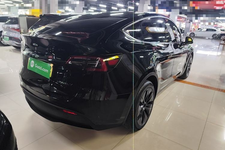 Used Tesla Model Y 2023 Long-Range All-Wheel-Drive Version Rear Right 45 Deg