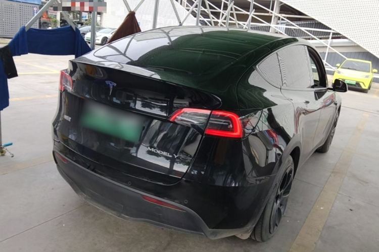 Used Tesla Model Y 2023 Rear-Wheel-Drive Version Rear Right 45 Deg