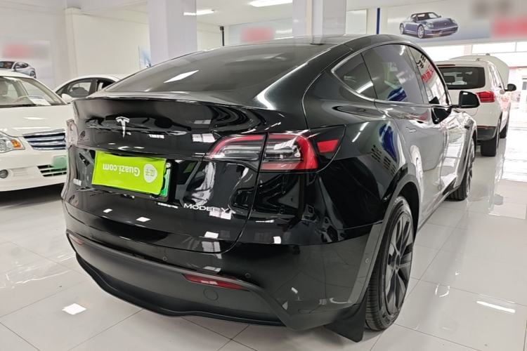 Used Tesla Model Y 2023 Rear-Wheel-Drive Version Rear Right 45 Deg