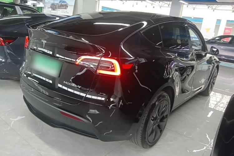 Used Tesla Model Y 2023 Long-Range All-Wheel-Drive Version Rear Right 45 Deg