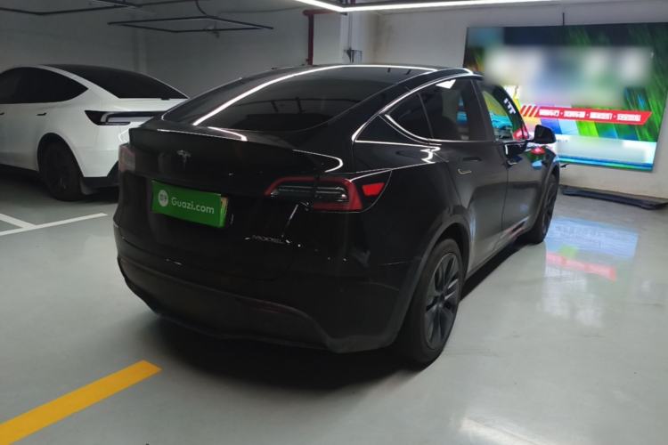 Used Tesla Model Y 2023 Rear-Wheel-Drive Version Rear Right 45 Deg