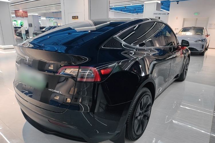 Used Tesla Model Y 2023 Long-Range All-Wheel-Drive Version Rear Right 45 Deg