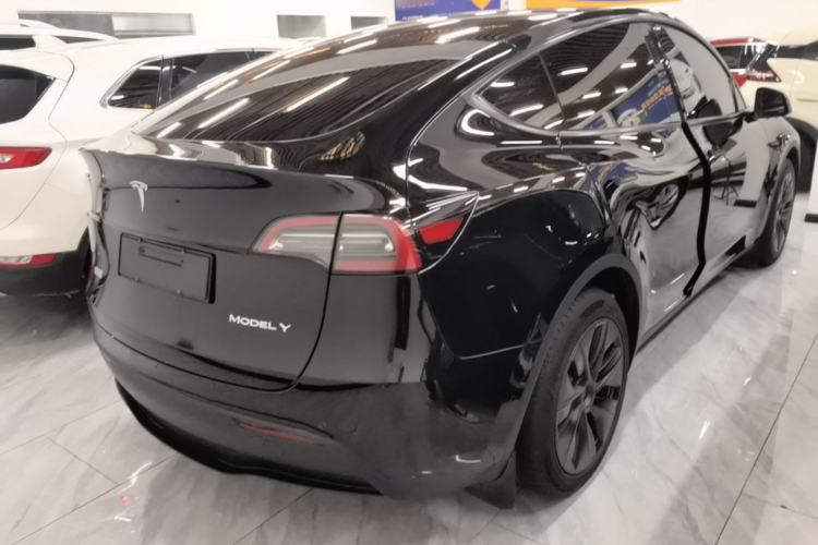 Used Tesla Model Y 2023 Long-Range All-Wheel-Drive Version Rear Right 45 Deg