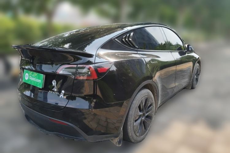Used Tesla Model Y 2023 Rear-Wheel-Drive Version Rear Right 45 Deg