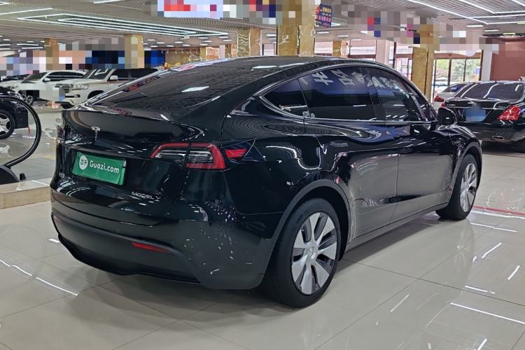Used Tesla Model Y 2023 Rear-Wheel-Drive Version Rear Right 45 Deg
